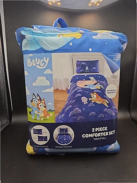 Bluey Kids Dream 2 Piece Twin/Full Reversible Comforter & Pillowcase Bedding Set