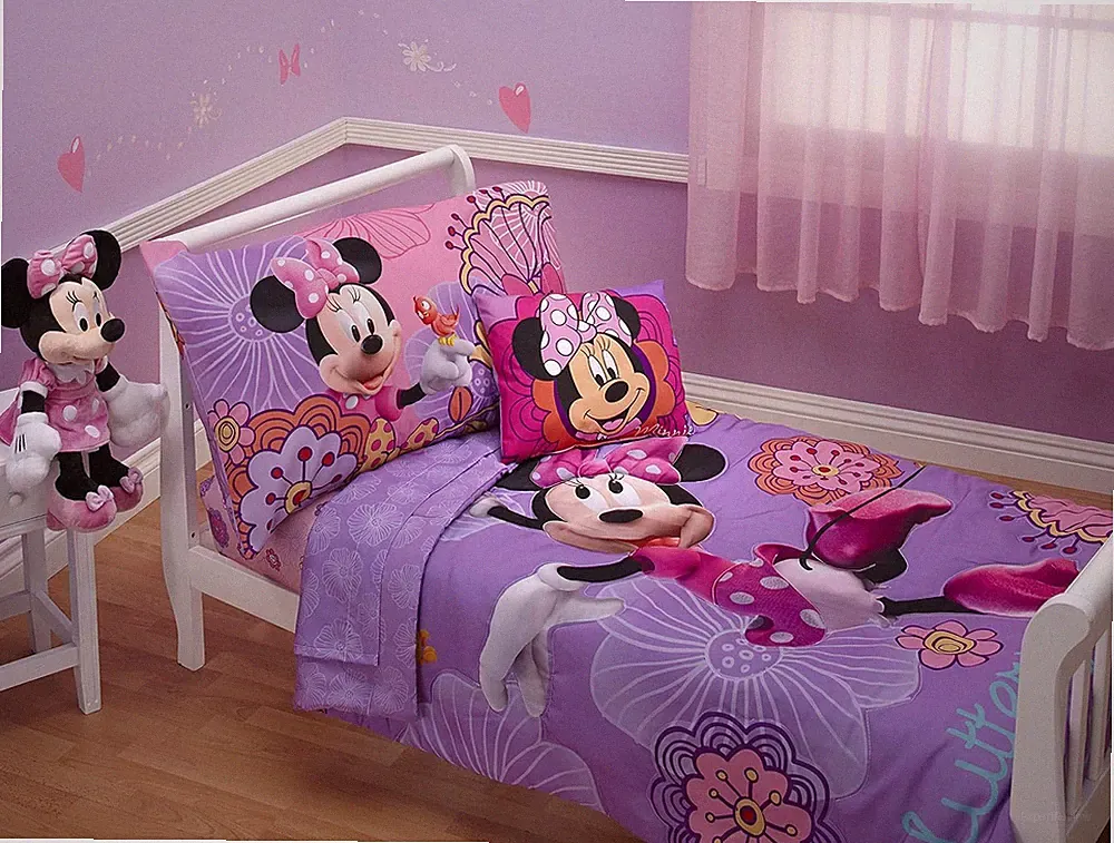 Toddler Bedding Set Cartoon Character 4-Piece Kids Comforter Choose Your Pattern